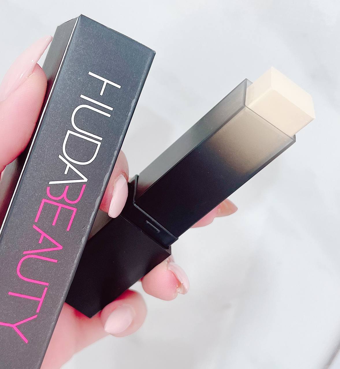 کرم استیکی چند کاره هدی بیوتی