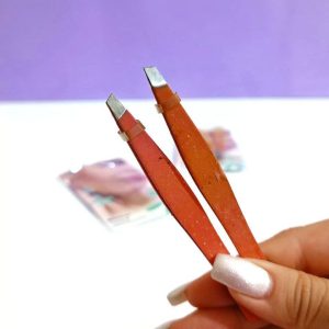 Alternative view of موچین ابرو استیل جفتی طرح گل 🌸