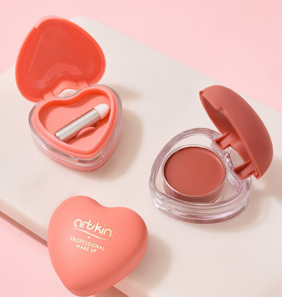 رژگونه کرمی قلبی Artkin