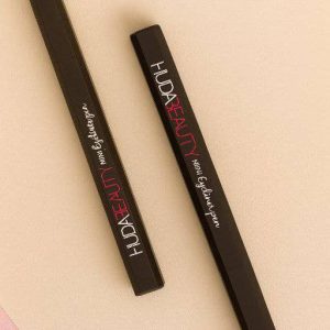 Alternative view of خط چشم ماژیکی قهوه‌ای هدی بیوتی