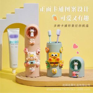 Alternative view of جا مسواکی و خمیر دندان مسافرتی فانتزی ✨