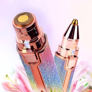 Alternative view of موزن رژ لبی فلولس BLAWLESS مدل ماتیکی